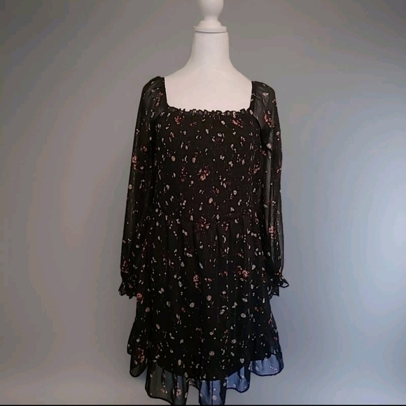 As U Wish Black Floral Print Cottage Core Boho Ruffle Hem Smock Dress Sz L EUC - Picture 5 of 9